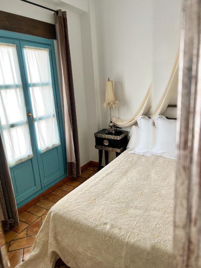Hotel Servilia Carmona  Esterno foto
